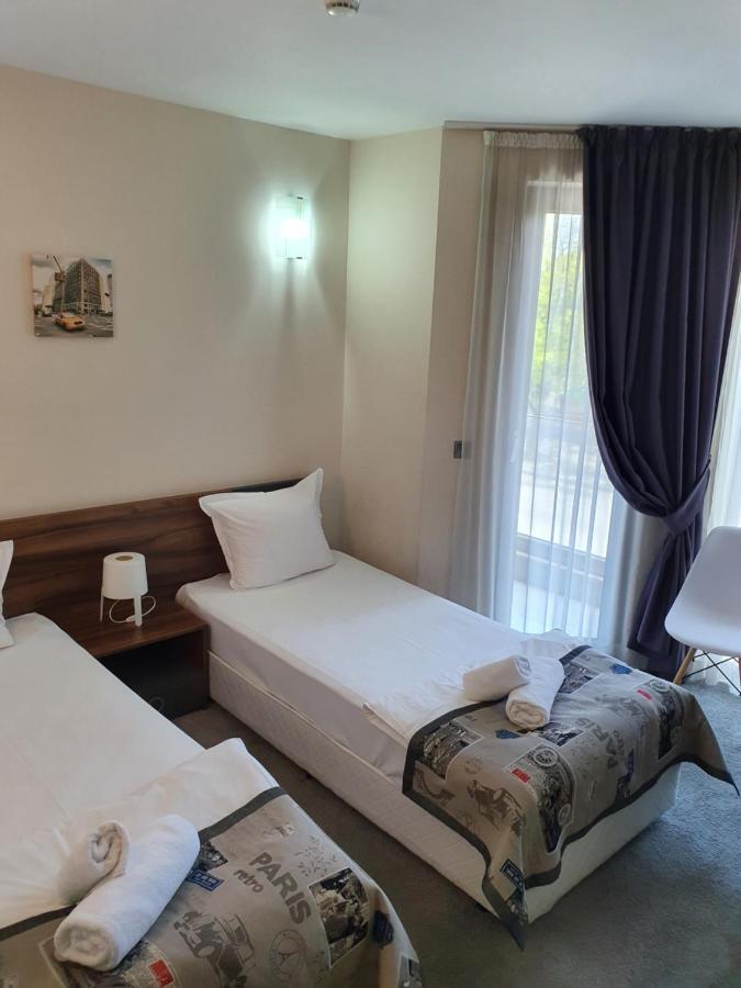 Family Hotel Novel City Burgas by Eksteriør bilde