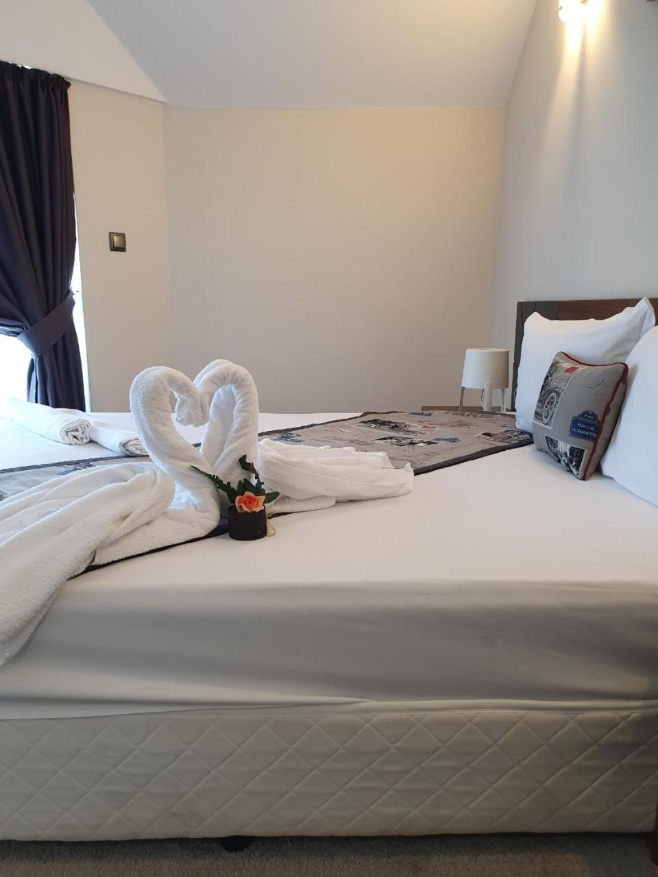 Family Hotel Novel City Burgas by Rom bilde