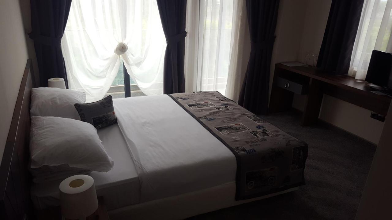Family Hotel Novel City Burgas by Eksteriør bilde